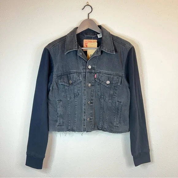 Levi’s Women’s Ex-Boyfriend Hybrid Trucker Charcoal Jean Jacket Size Small NWT